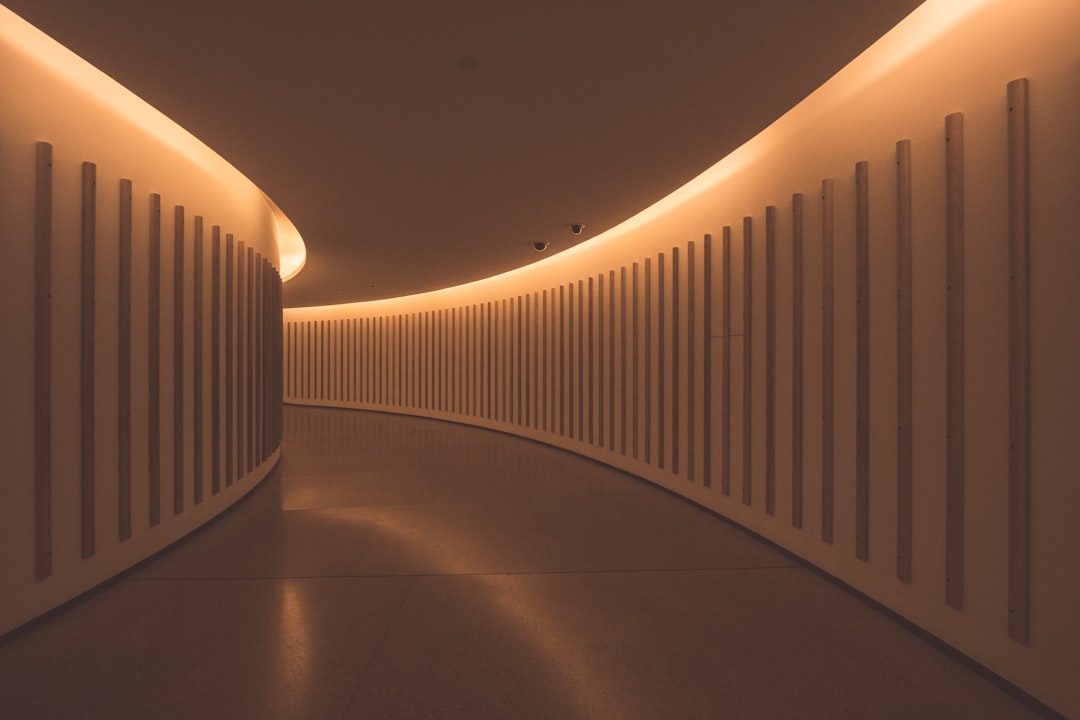 découvrez l'univers fascinant de l'éclairage avec des solutions innovantes pour chaque espace. que vous cherchiez des lampes design, des ampoules écoénergétiques ou des systèmes d'éclairage intelligents, nous avons tout ce qu'il vous faut pour transformer votre intérieur et créer l'ambiance parfaite.
